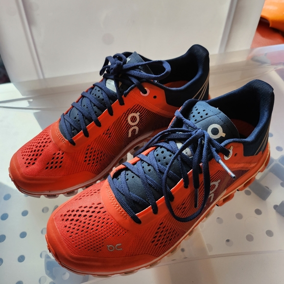 On Cloud Cloudflow Running Shoes - Picture 4 of 10